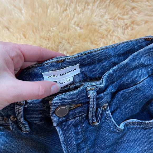 NEW Good American Good Legs Crop Mini Boot Jean GLCMB731T - Picture 5 of 9